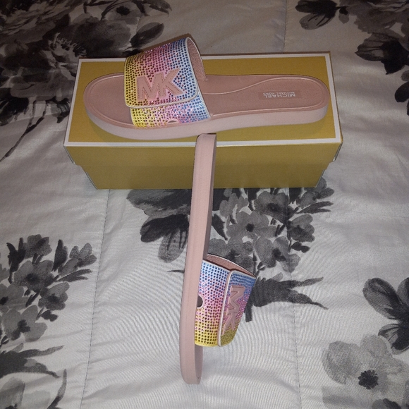 Michael Kors MK Slides Sandals - Picture 7 of 12